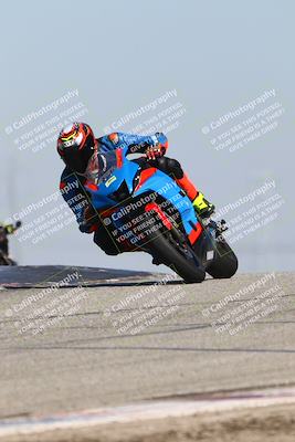 media/Mar-24-2025-2WTD (Mon) [[55b4b08488]]/C Group/1140am (Outside Grapevine)/